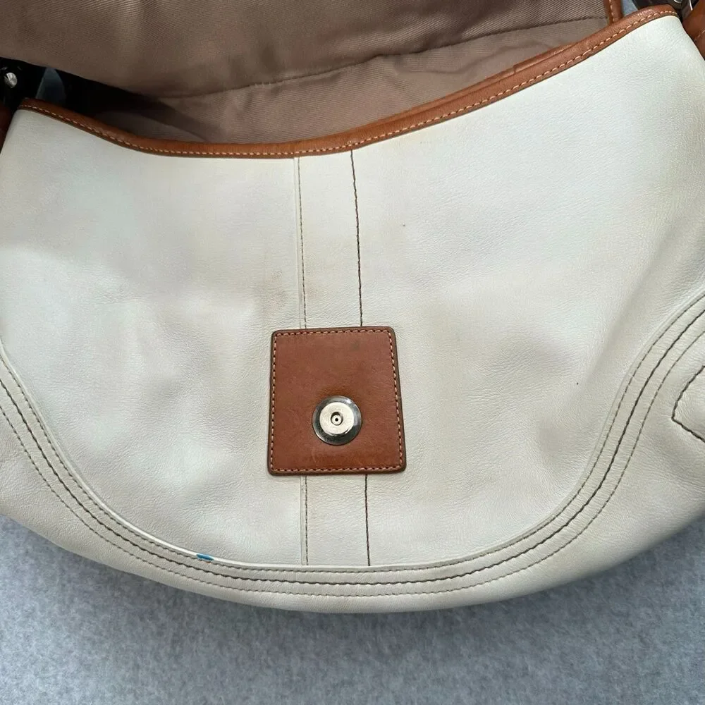 Y2K Vintage COACH Soho Flap White Brown Leather Medium Shoulder Purse Bag F10192